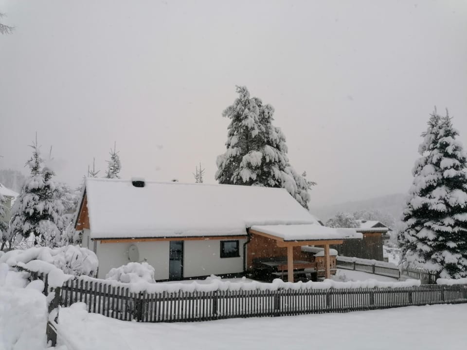 Property building, Winter