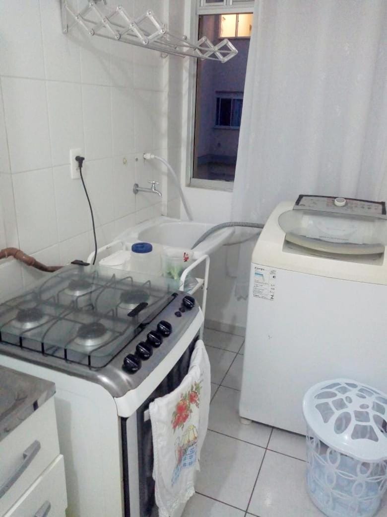 APARTAMENTO 10 min de CRICIUMA em IÇARA-SC - 2 quartos - 3 Ar-Condicionado split - Cozinha equipada - Banheiro - Garagem coberta e Wi-Fi - Anfitriã Superhost no BnB Apartment in State of Santa Catarina