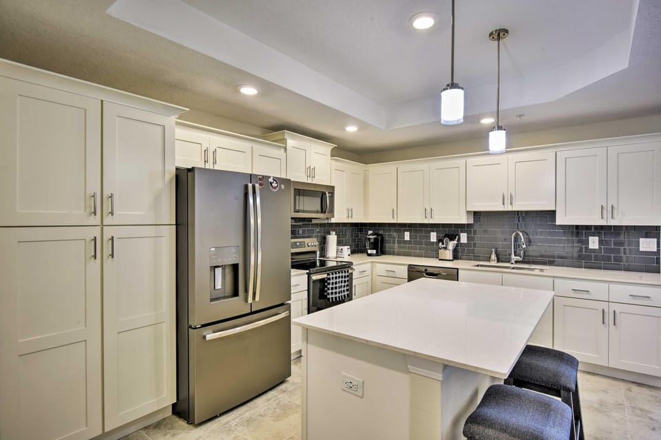 Kissimmee Condo w/ Resort-Style Amenities! House in Kissimmee