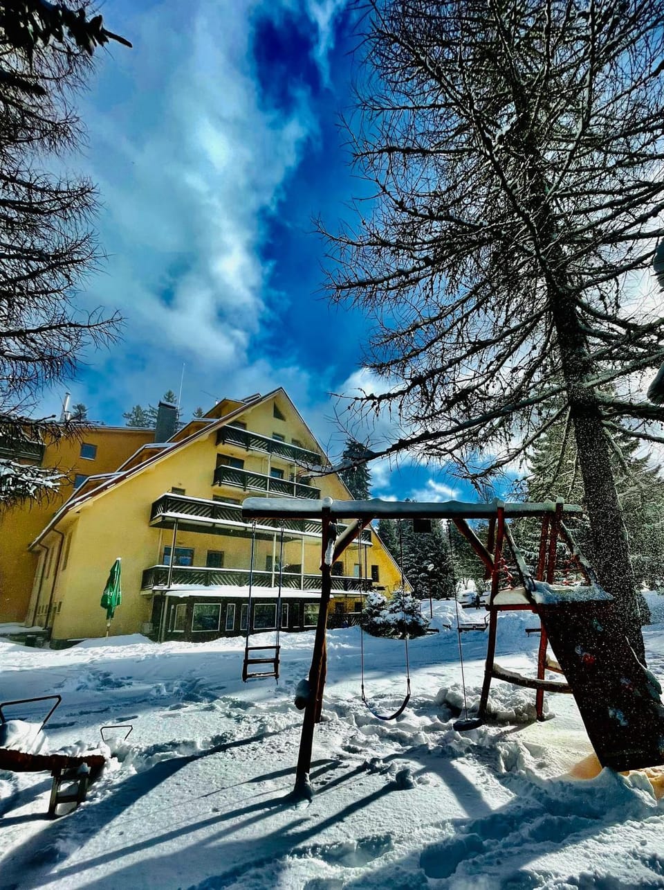 Property building, Winter