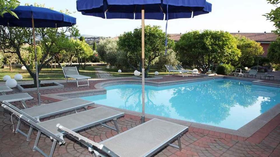 Summer, Swimming pool, sunbed