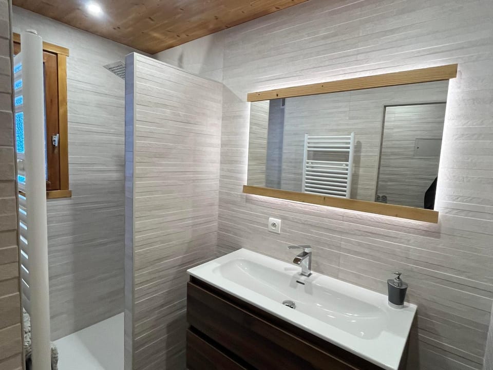 Studio lumineux 4 pers, animaux admis, parking Le Grand-Bornand Apartment in Le Grand-Bornand