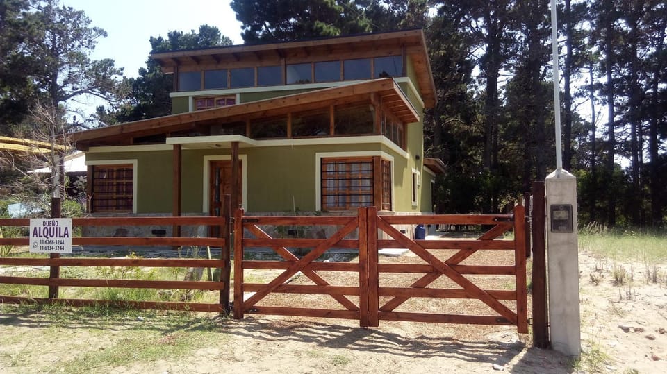 Las casitas de Mar House in Buenos Aires Province
