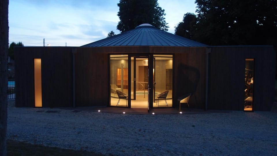 Hot Tub, Sauna, Spa and wellness centre/facilities