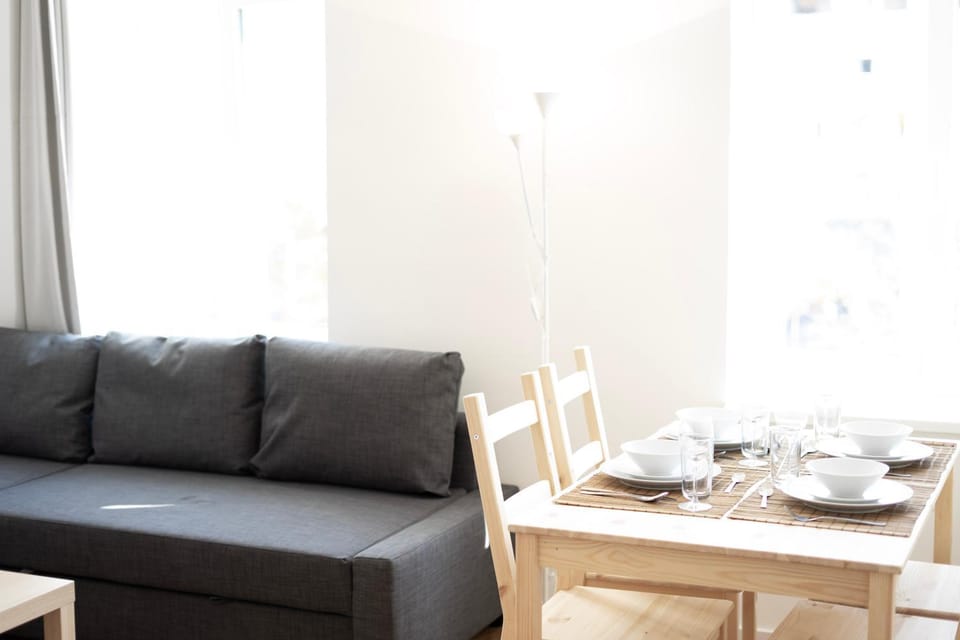 Living room, Seating area, Dining area