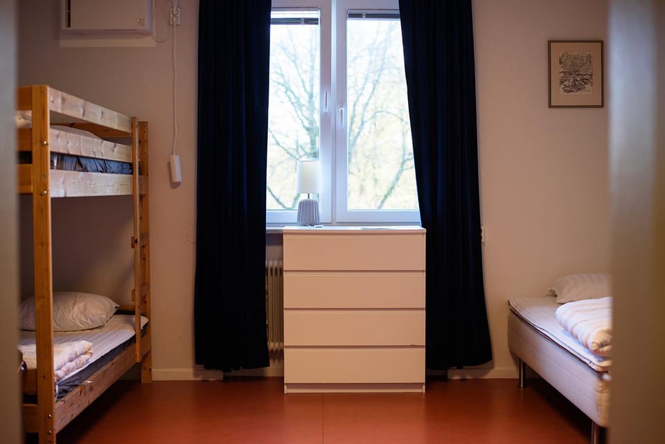 Bed, bunk bed, Family