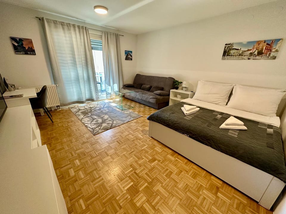 Living room, Bedroom