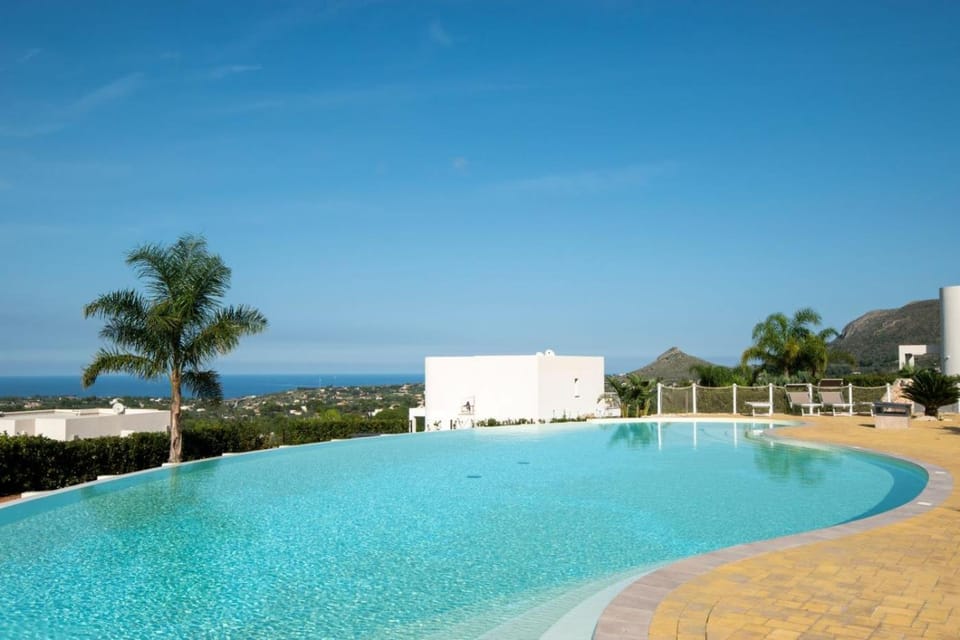 Natural landscape, Pool view, Sea view, Swimming pool, sunbed