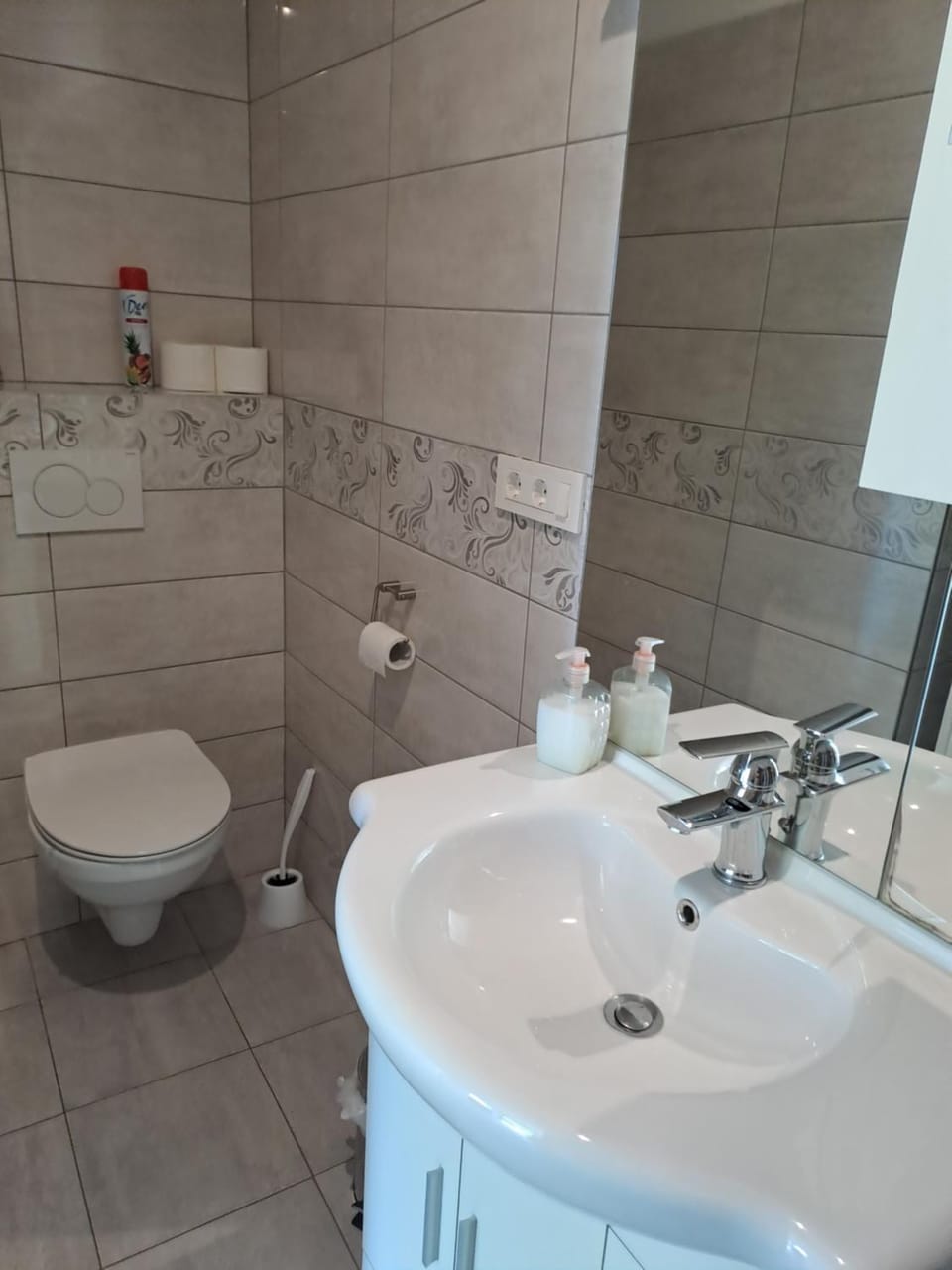 Toilet, Bathroom