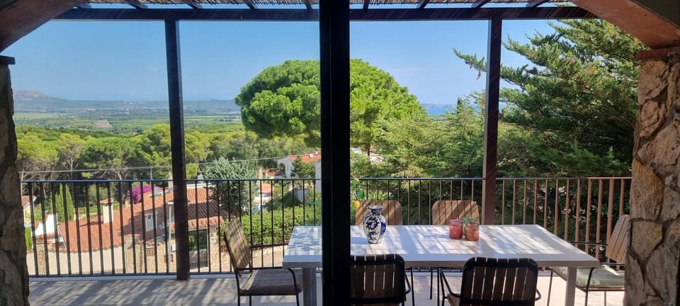 El Pájaro House in Baix Empordà