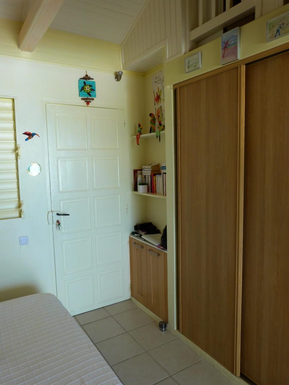 wardrobe