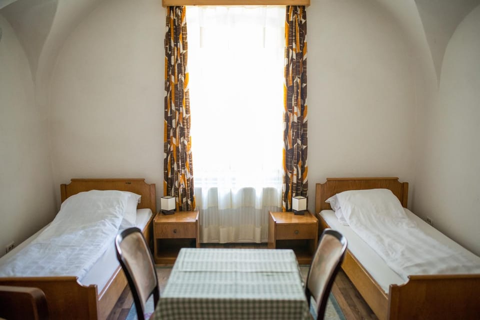 Gästehaus Fogarasch Hostel in Brașov County