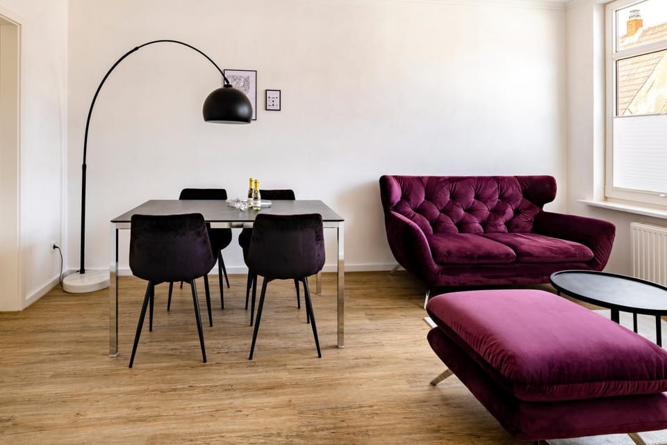 Seating area, Dining area