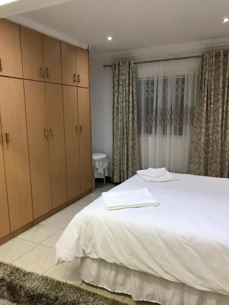 Somerset In Bed and Breakfast in Umhlanga