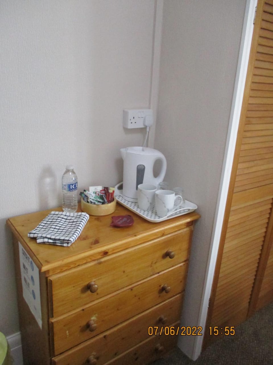 Sefton Lodge SEAFRONT ,PANORAMIC SEA VIEW ENSUITE BALCONY ROOMS AVAILABLE, GUEST GARDEN Bed and Breakfast in Paignton