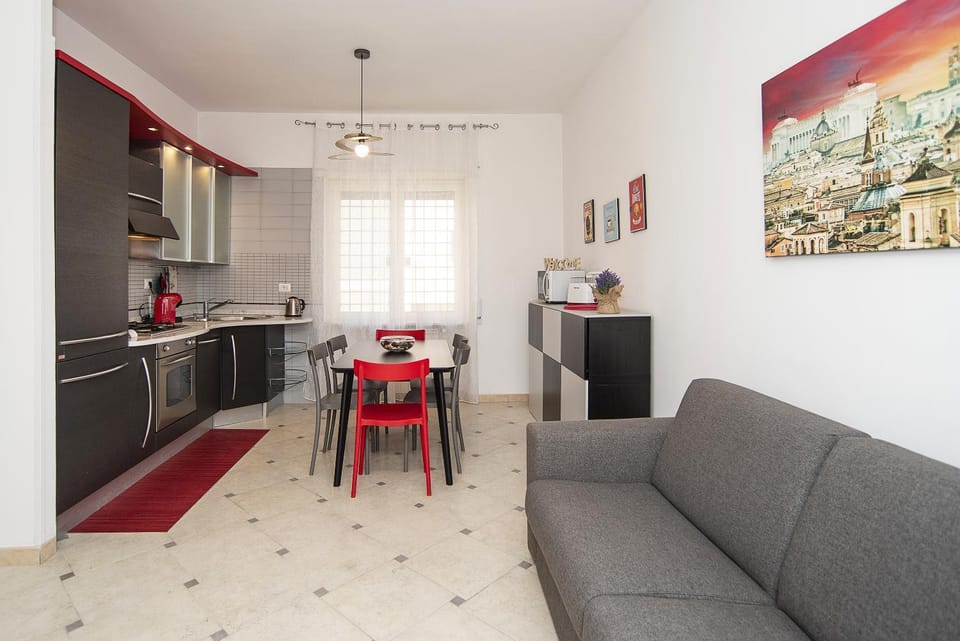 Living room, Dining area