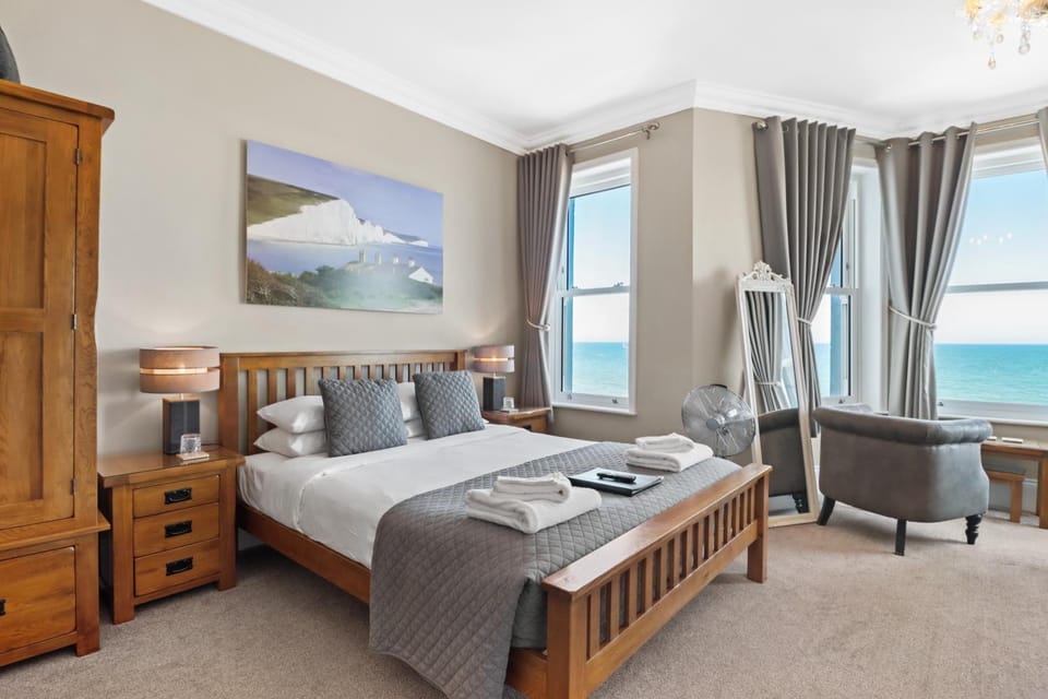 Bedroom, Sea view