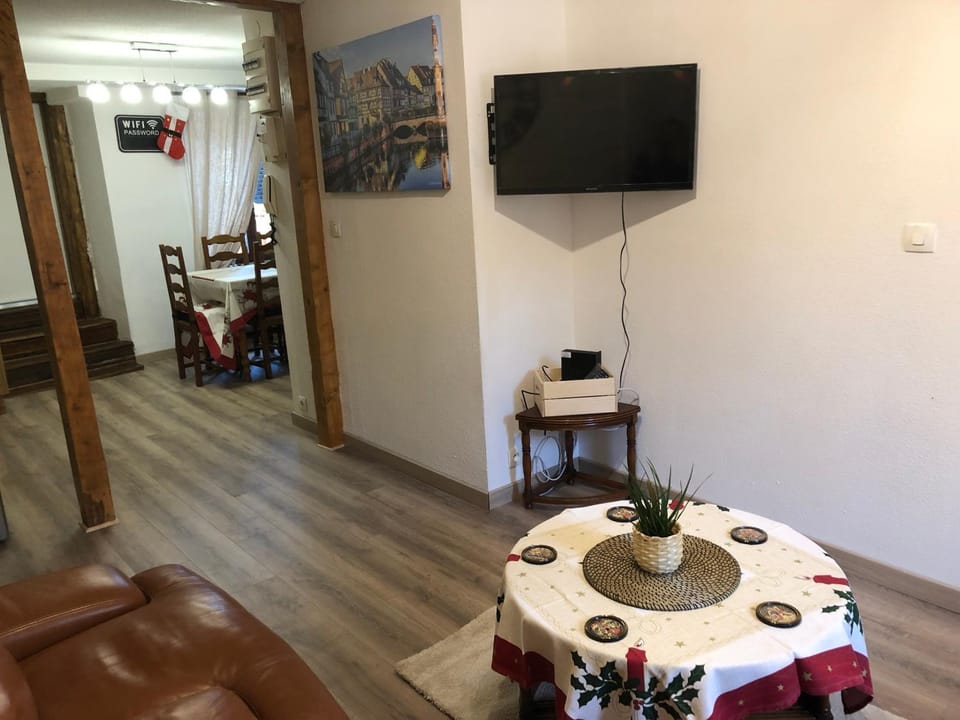 TV and multimedia, Living room