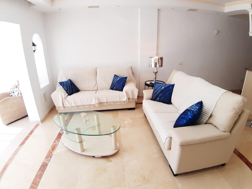LOS CRISTIANOS LUXURY SEA VIEW Apartment in Los Cristianos