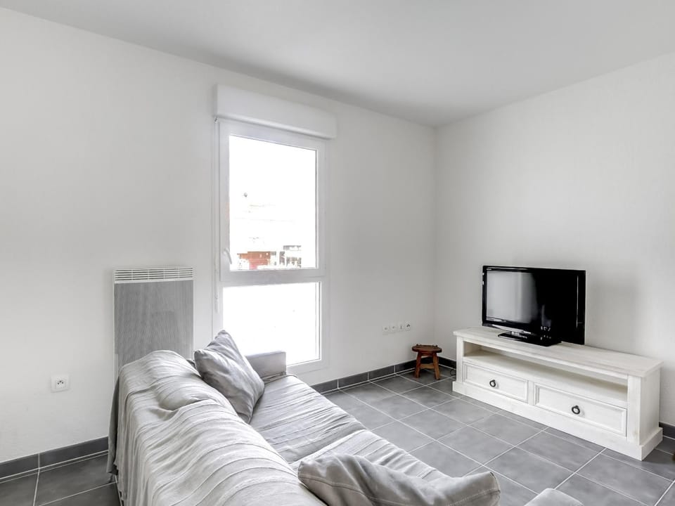 Biscarrosse Plage - T2 avec Parking, Balcon et 4 Couchages - FR-1-521-92 Apartment in Biscarrosse