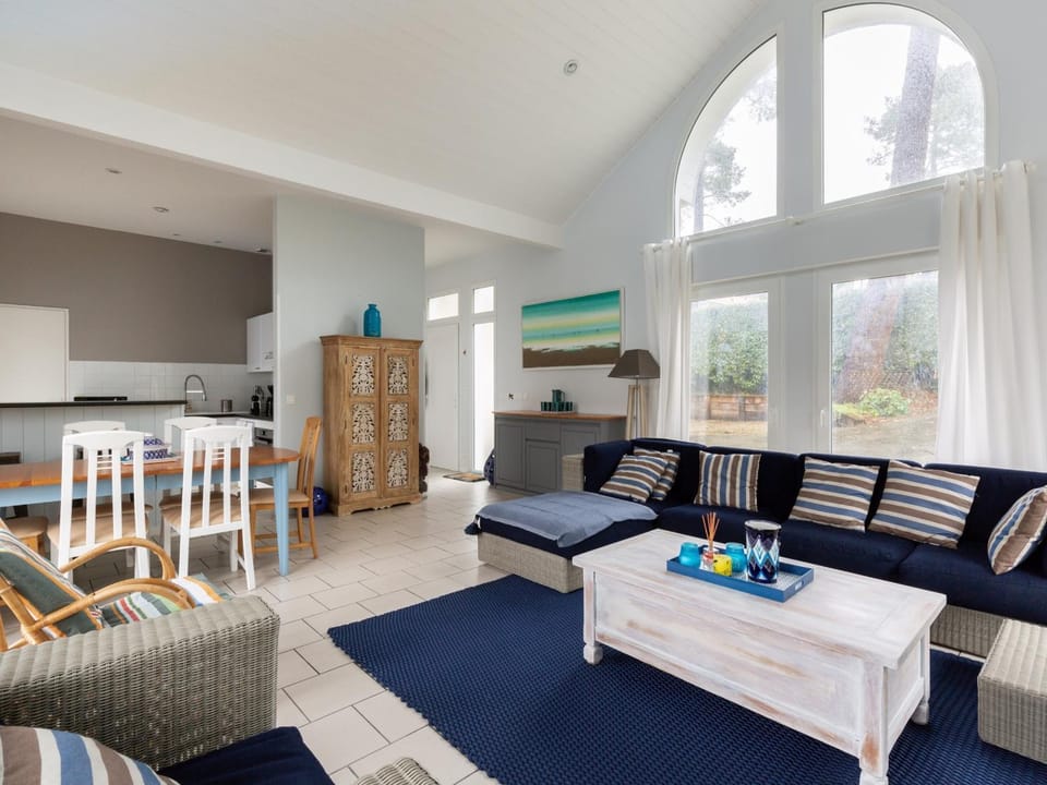 Villa à Biscarrosse avec piscine chauffée et jardin pour 6 personnes - FR-1-521-93 House in Biscarrosse