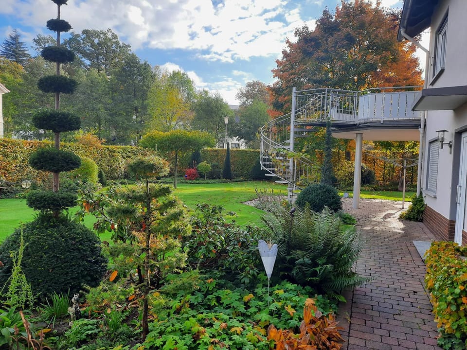 Garden, Balcony/Terrace