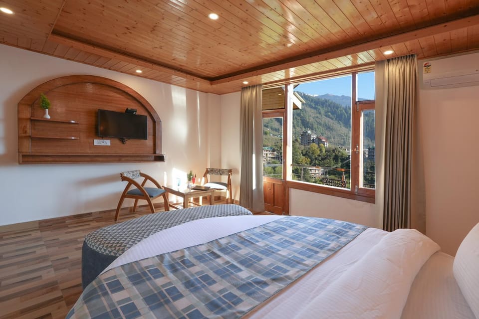 Bed, Natural landscape, Photo of the whole room, Bedroom, Mountain view