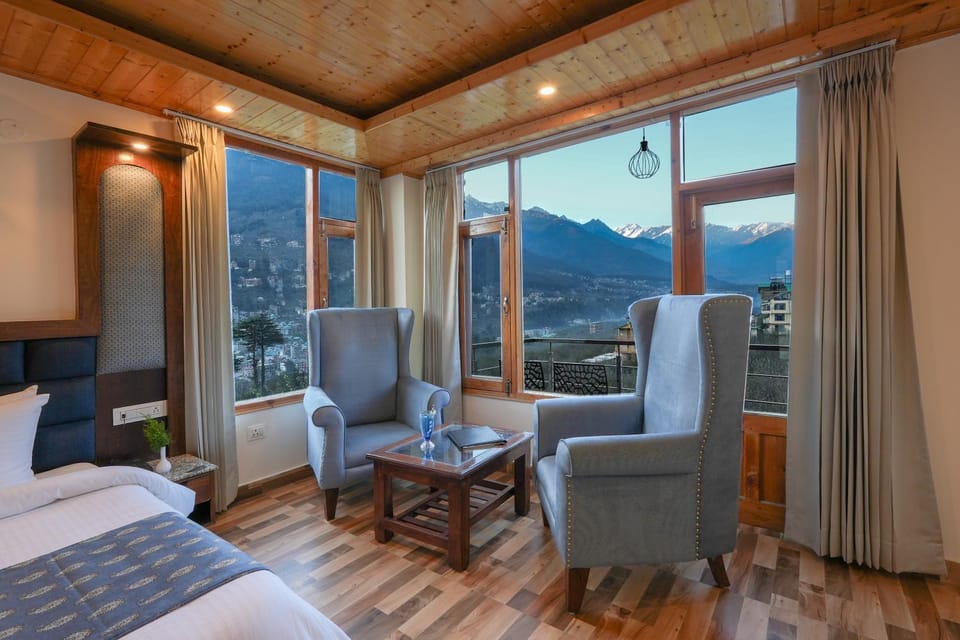 Bed, Natural landscape, Photo of the whole room, Mountain view