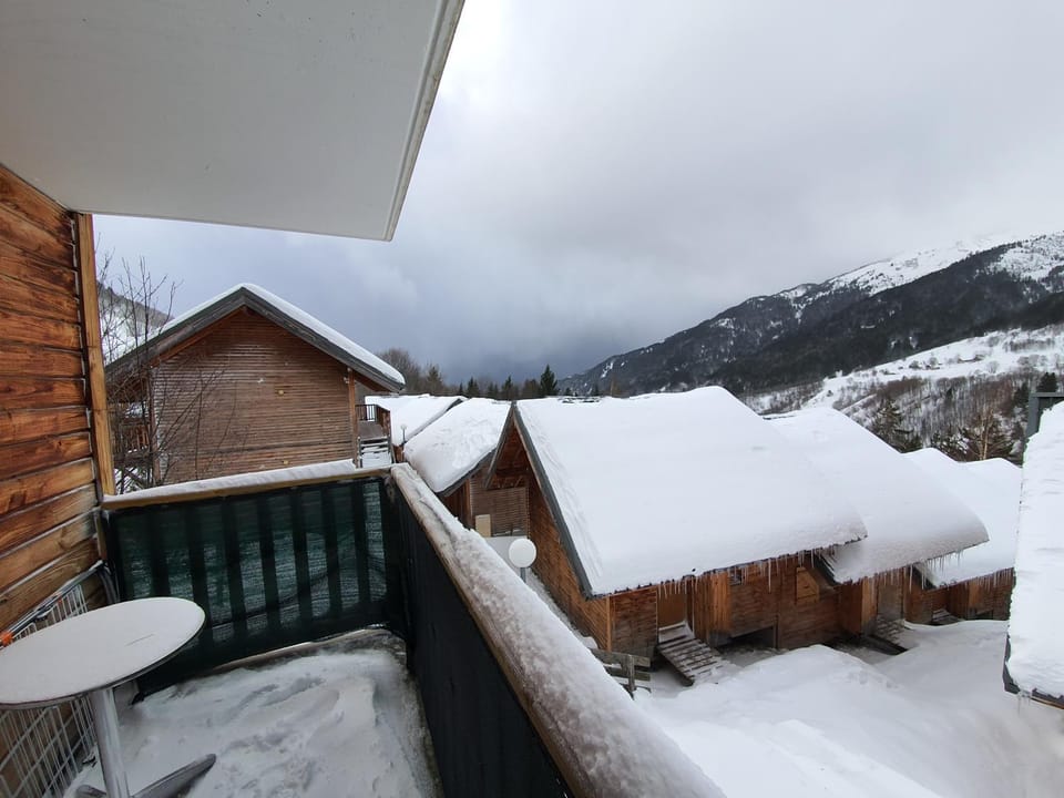 Property building, Winter, Balcony/Terrace, Mountain view