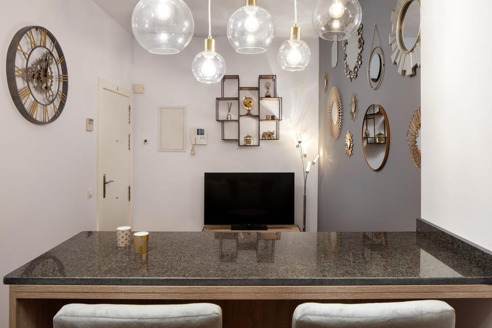 Communal lounge/ TV room, TV and multimedia
