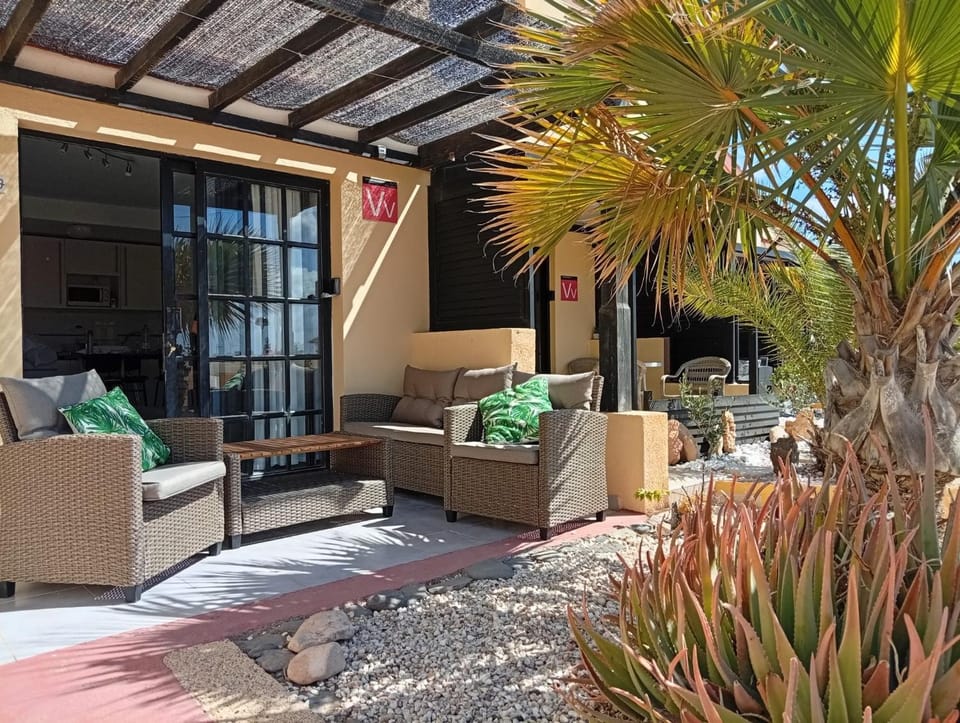 Green Oasis by the pool Apartment in Fuerteventura