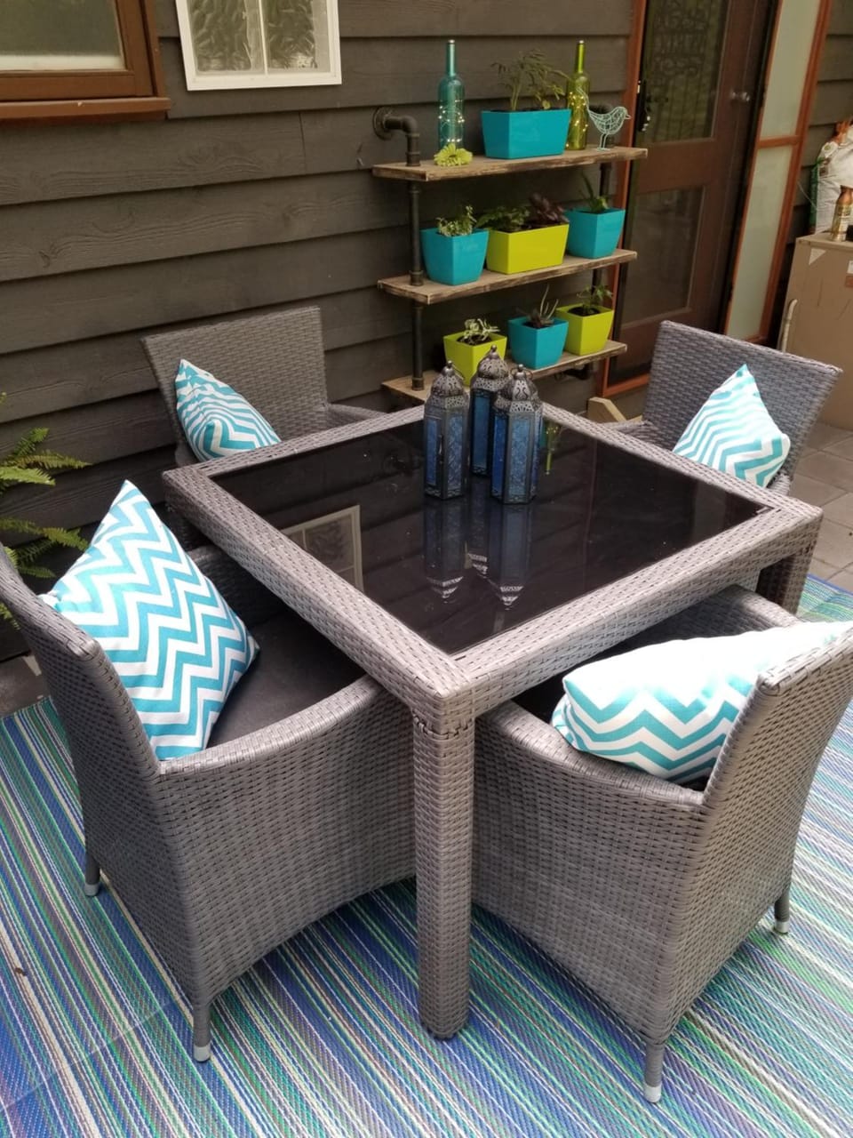 Seating area