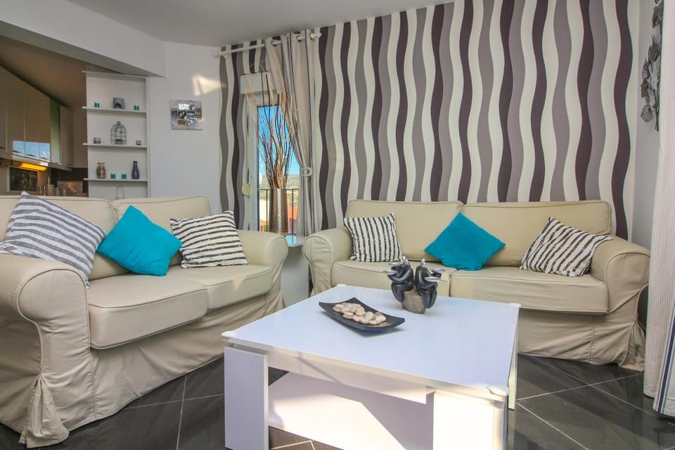 Vistamar Apartment in Šibenik-Knin County, Croatia