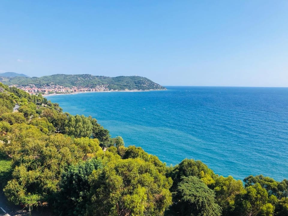 Natural landscape, Balcony/Terrace, Hiking, Sea view