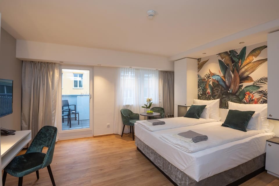 Bed, Seating area, Bedroom, towels