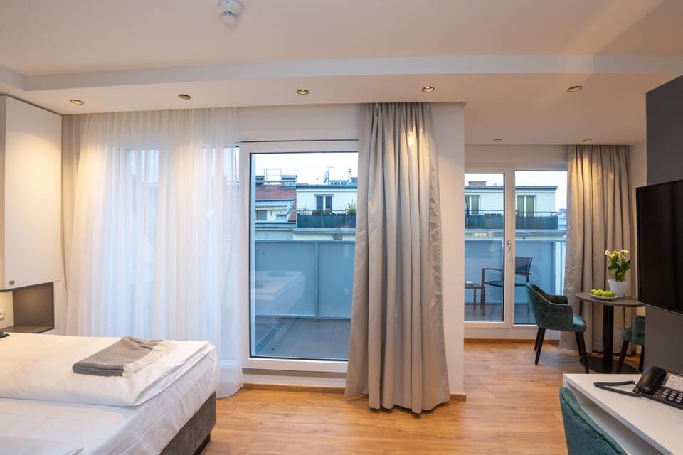 Balcony/Terrace, Bedroom