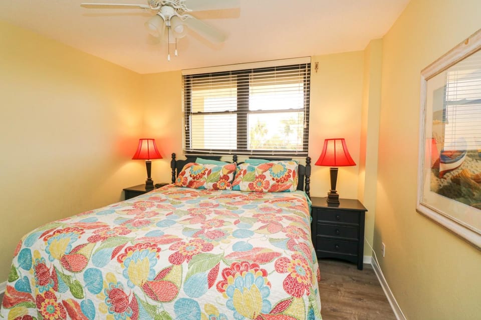 Sand Dollar 2-201 House in Crescent Beach