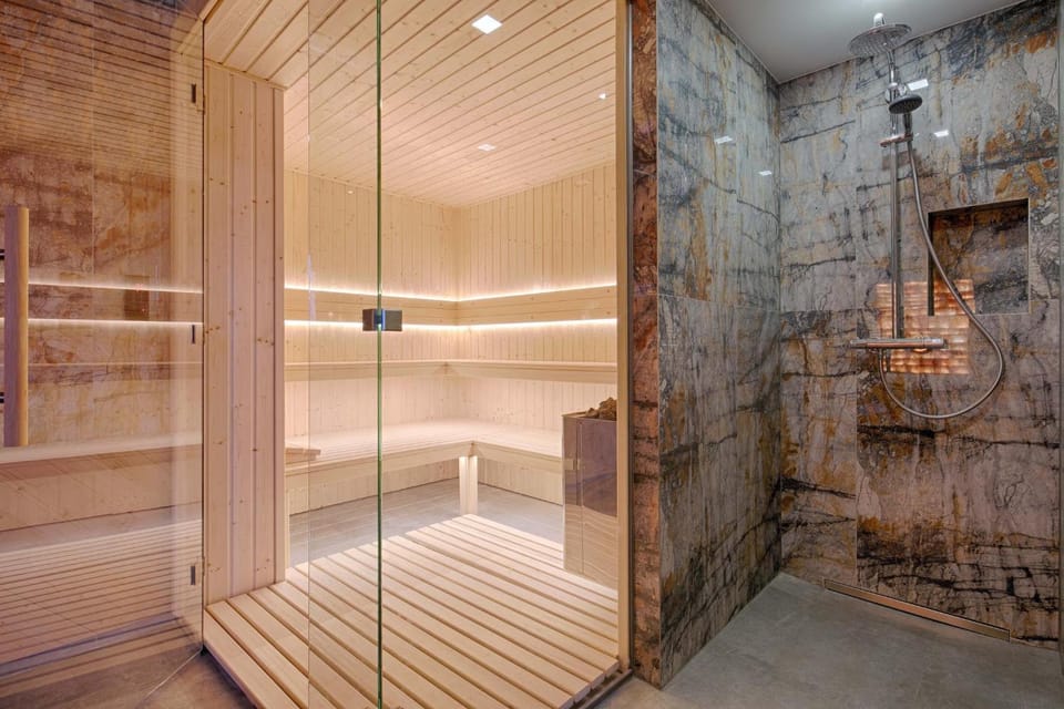 Sauna, Steam room