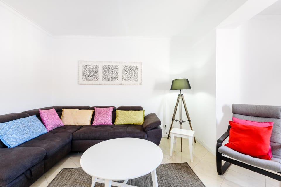 Communal lounge/ TV room, Living room