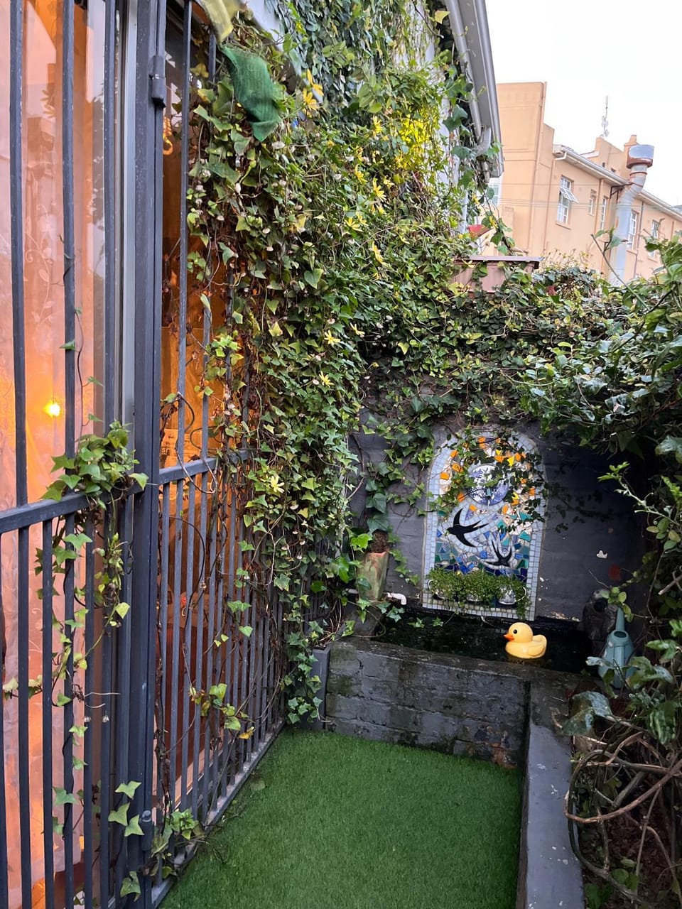 Inner courtyard view