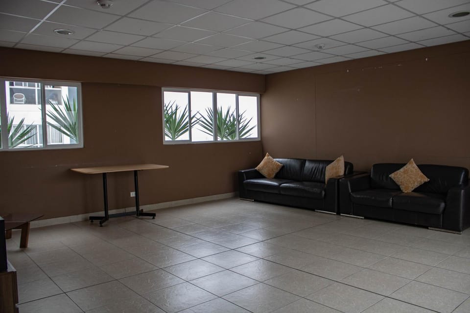 Meeting/conference room