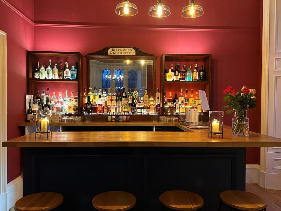 Lounge or bar