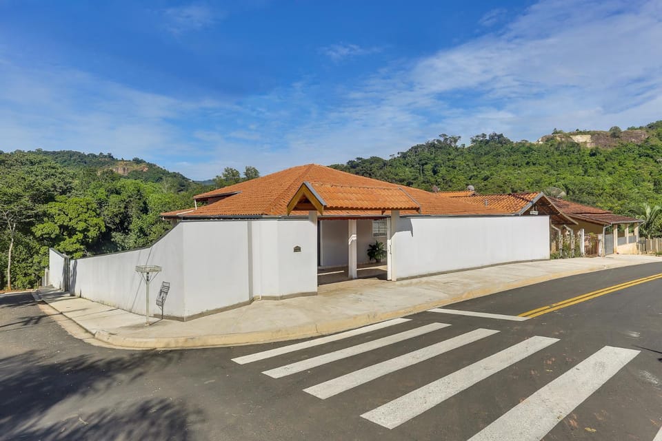 Property building, Street view
