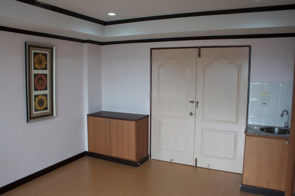 Cordial serviced apartment Hotel in Nong Kae