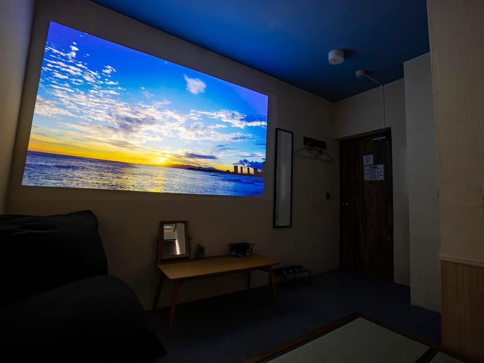 WE HOME HOTEL and KITCHEN 市川 船橋 Hostel in Chiba Prefecture