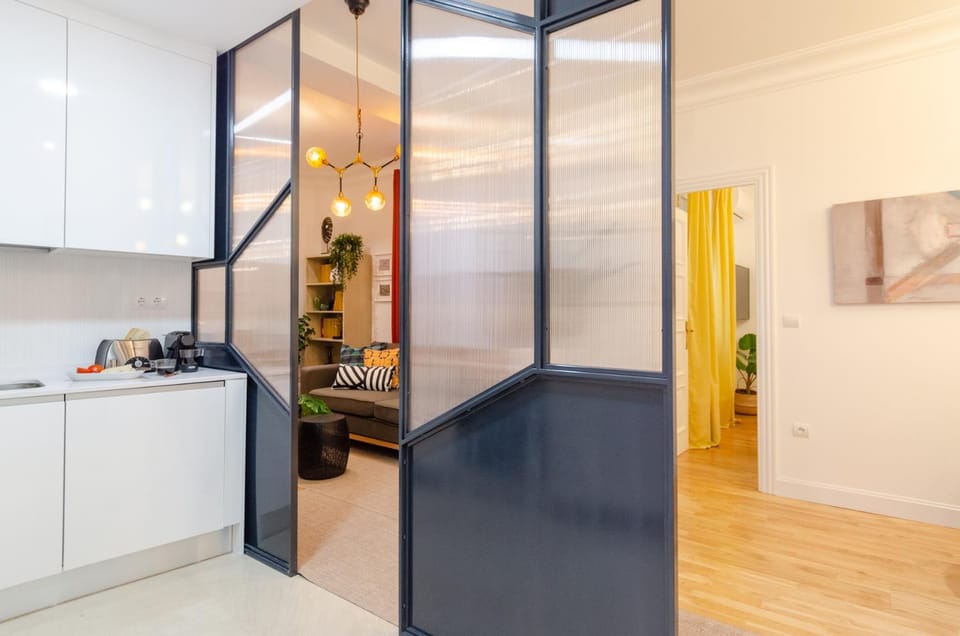 Kitchen or kitchenette, Lobby or reception