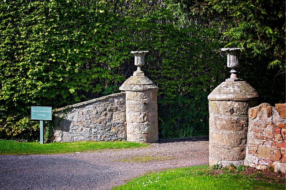 The Head Gardeners Cottage, Dunbar House in Scotland