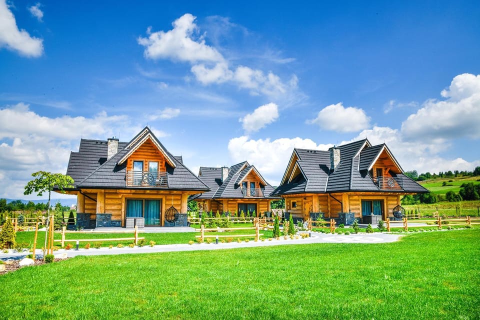 Property building, Spring, Day, Natural landscape, Summer, Garden, Garden view