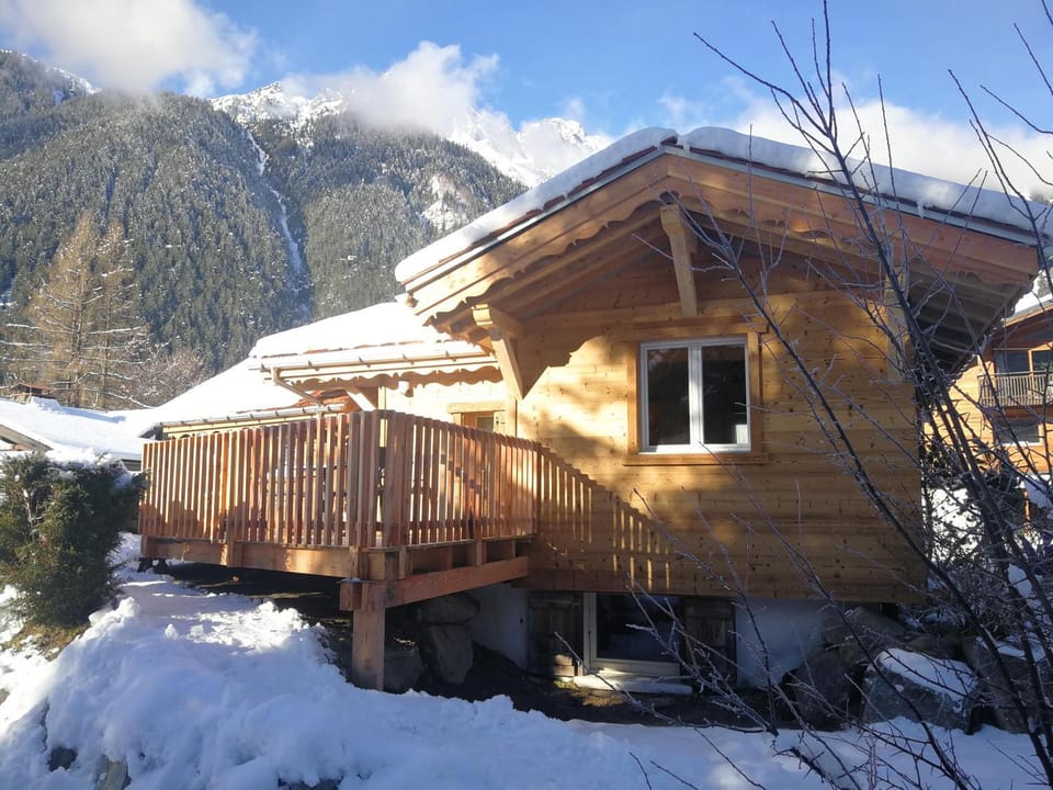 Property building, Winter