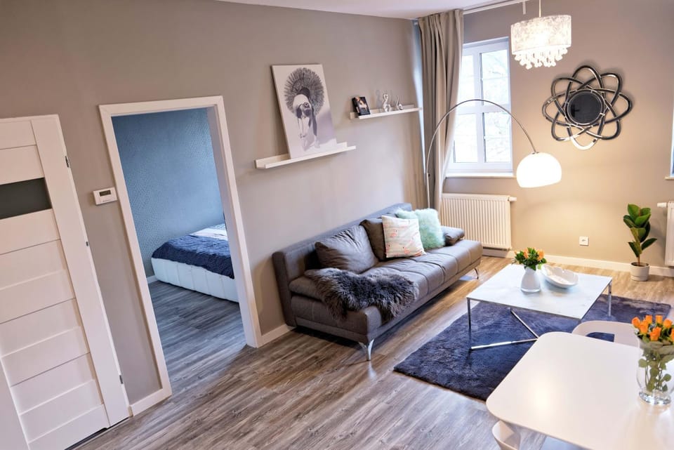 Living room, Bedroom